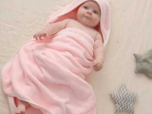 Hooded Baby Towel – Ultra-Soft, Absorbent & Gentle for Newborns - Image 2