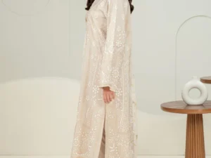 Limelight 3 Piece Unstitched Lawn Suit - Image 2