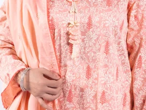 DN-52002 – 3 Piece Unstitched Lacquer Printed Lawn Suit with Embroidered Denting Dupatta - Image 3